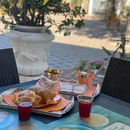 Grazia לינה וארוחת בוקר